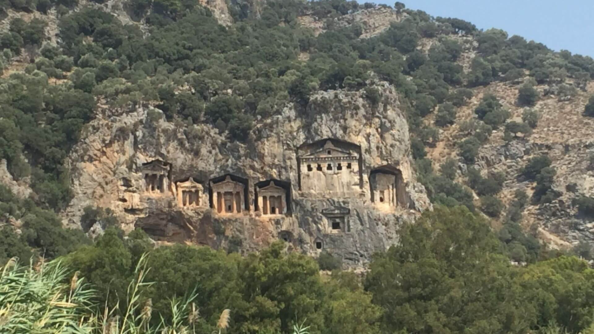 Ликийские гробницы в Дальяне - СаратовТур